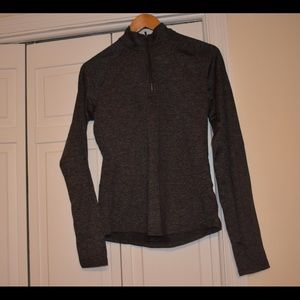 Women’s size small slazenger heather black pullover